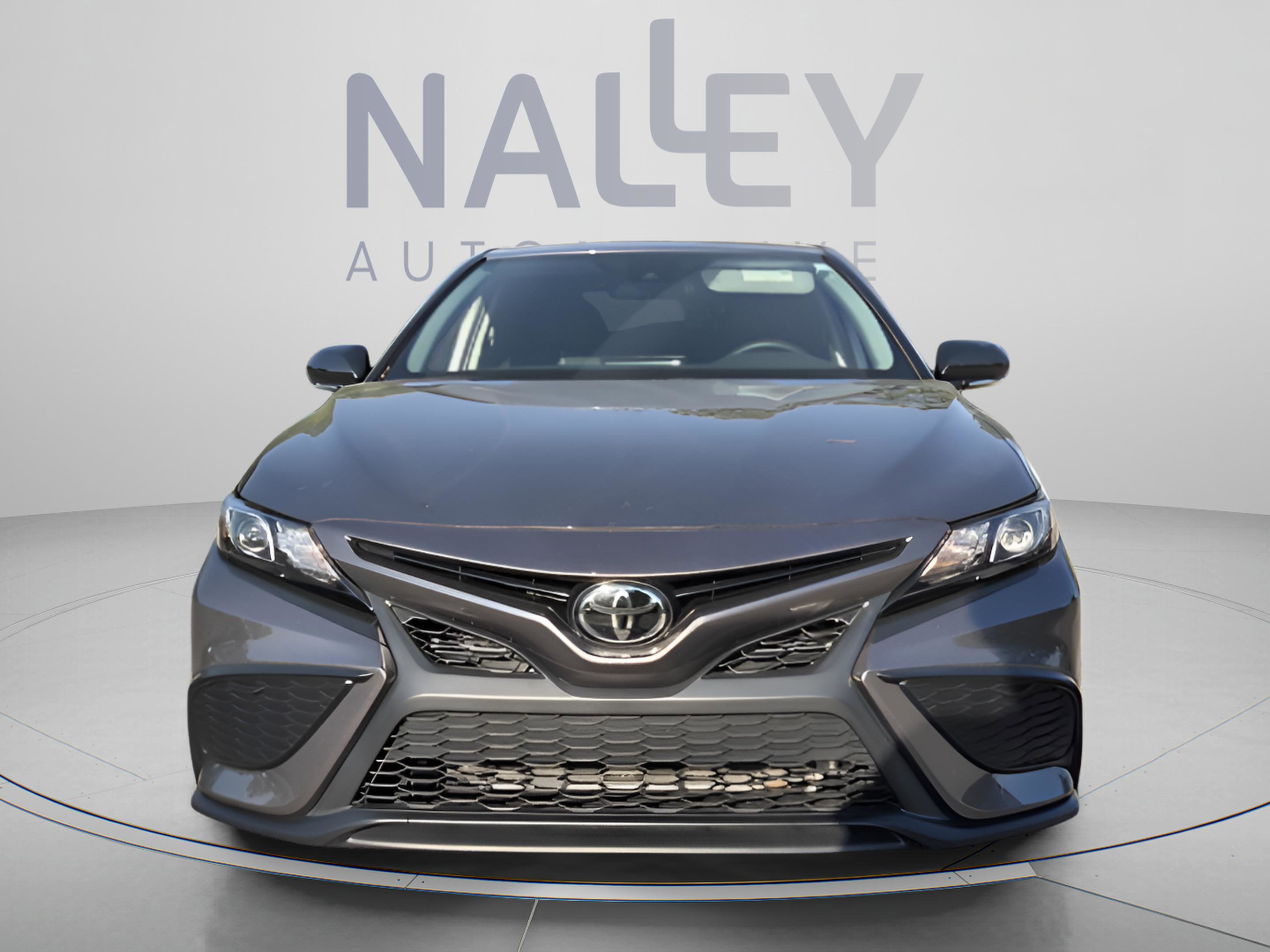 Certified 2024 Toyota Camry SE FWD image 8