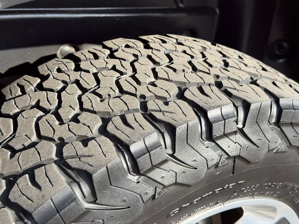 Used 2021 Jeep Wrangler Unlimited Sahara image 47