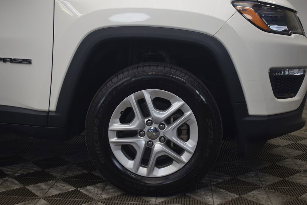 Used 2020 Jeep Compass Sport image 29