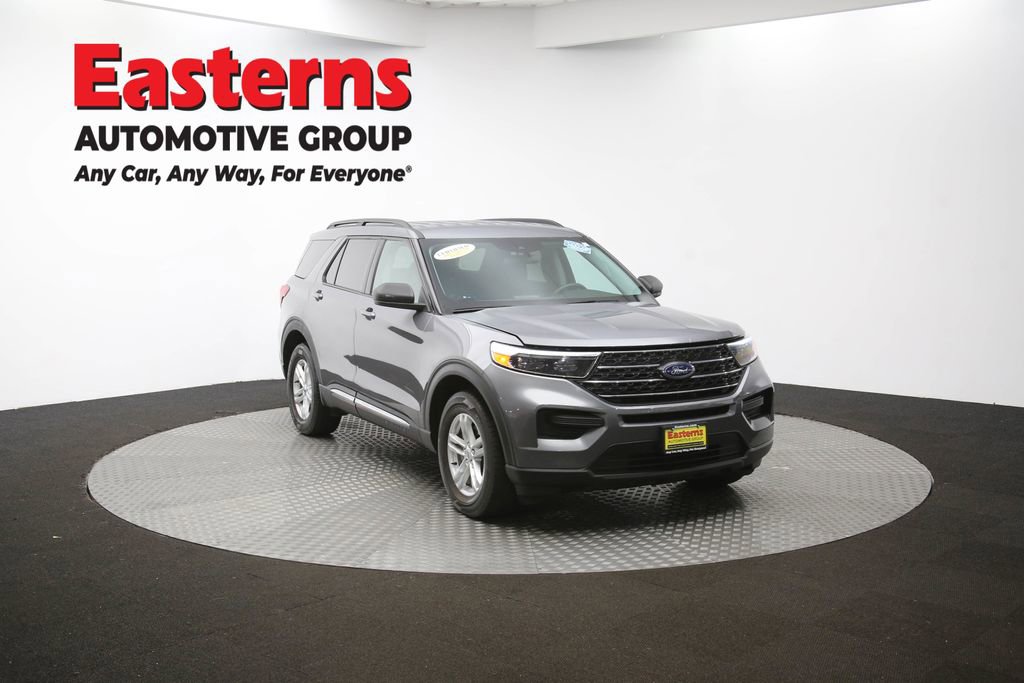 Used 2022 Ford Explorer XLT image 49