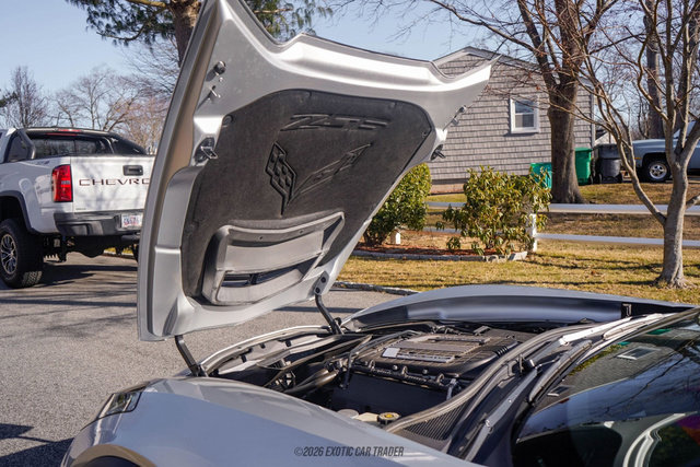 Used 2015 Chevrolet Corvette Z06 w/ 3LZ Preferred Equipment Group RWD image 30