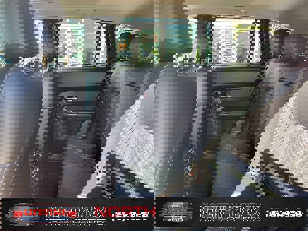 Used 2024 MAZDA CX-50 AWD 2.5 S w/ Premium Package image 16