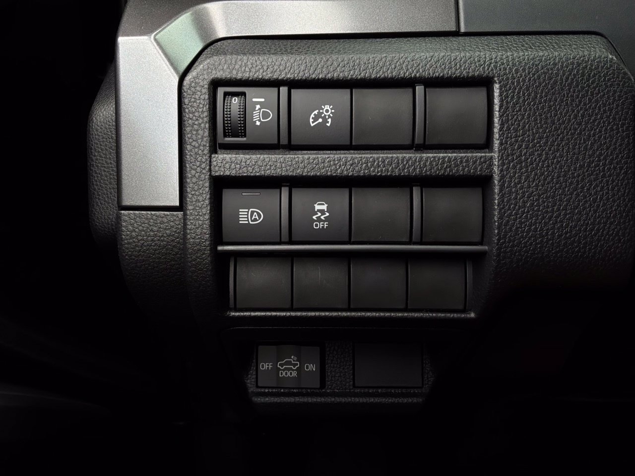 New 2026 Toyota Tacoma SR5 AWD/4WD image 21