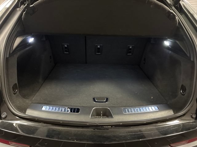 Certified 2023 Cadillac XT4 Sport FWD image 23