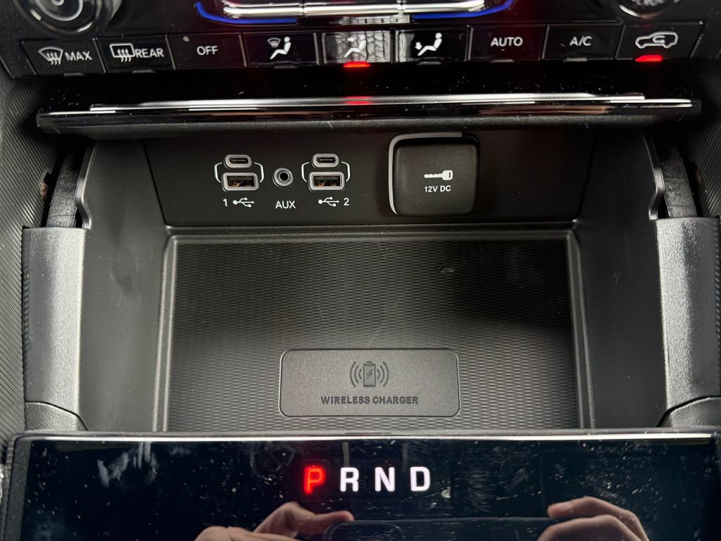 New 2025 Jeep Grand Cherokee Laredo image 24