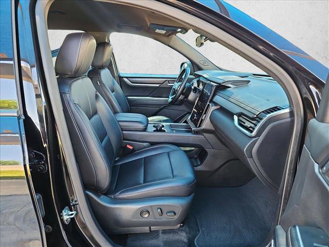 Used 2024 GMC Acadia Elevation AWD/4WD image 21