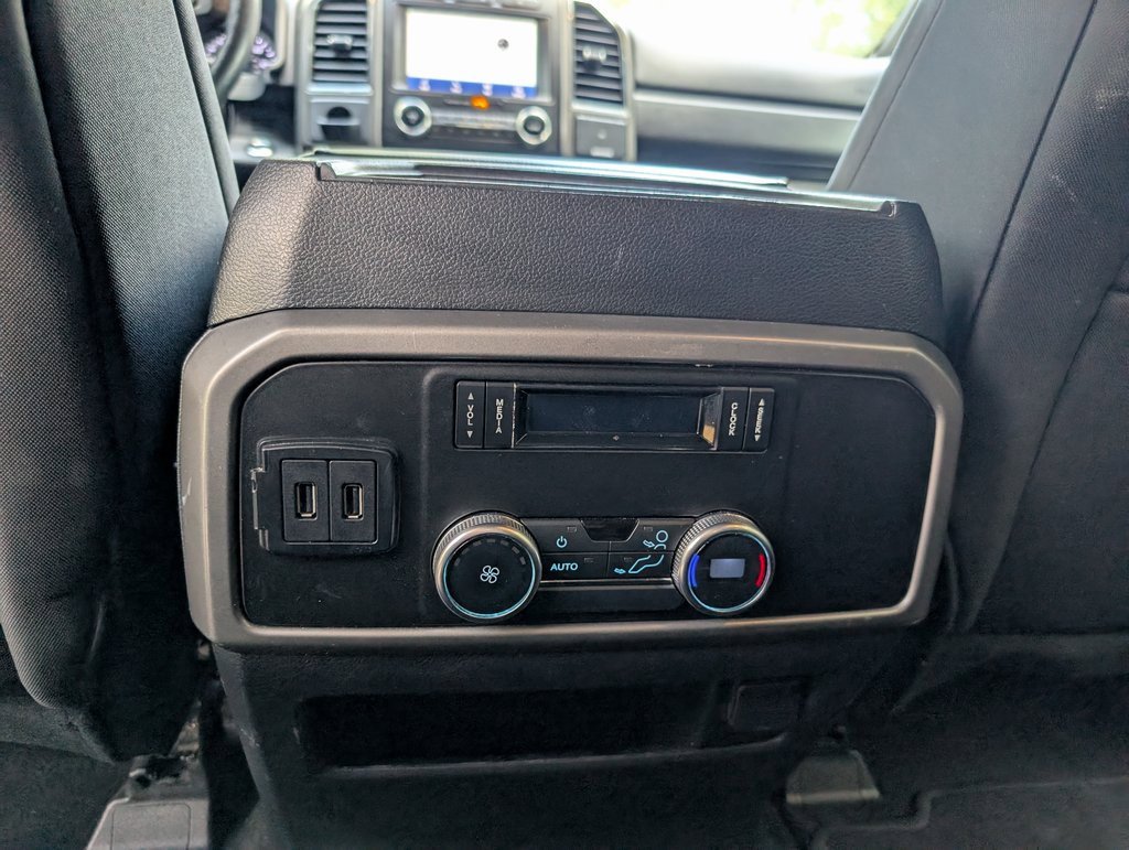 Used 2020 Ford Expedition Max XLT image 22