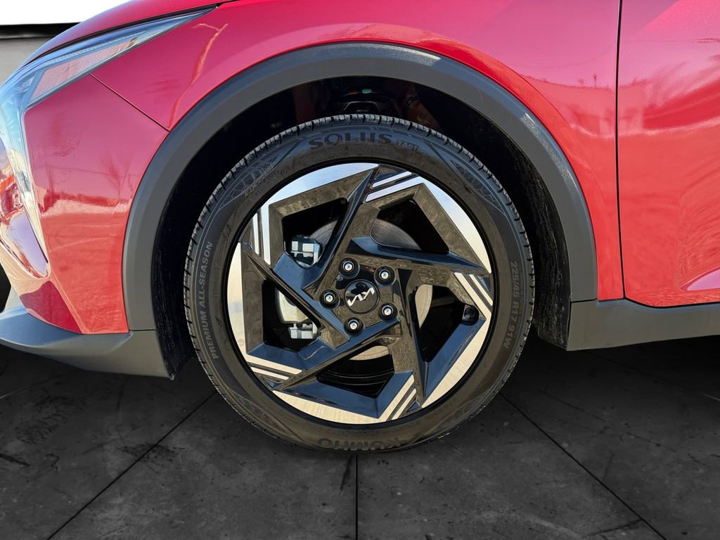 Used 2025 Kia K4 EX image 14