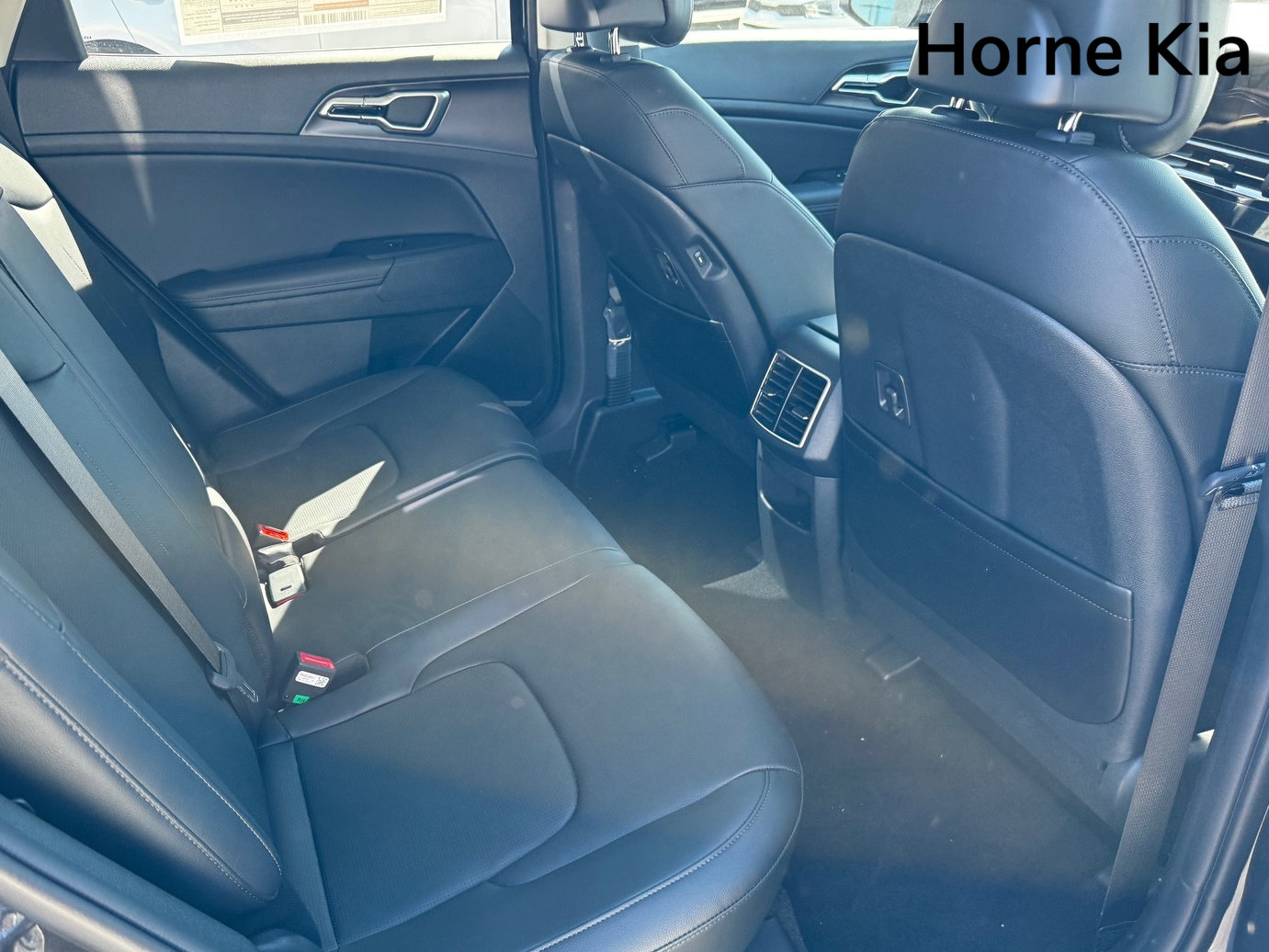 New 2026 Kia Sportage EX image 17