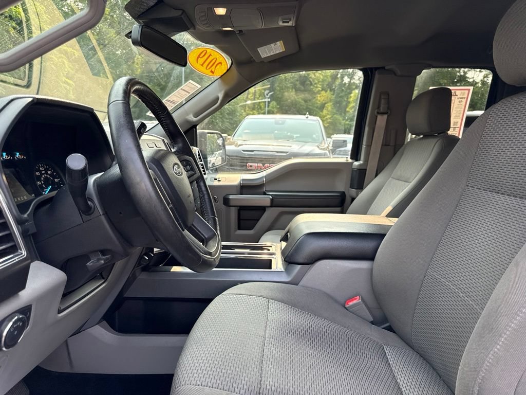Used 2019 Ford F150 XLT w/ Equipment Group 302A Luxury AWD/4WD image 9