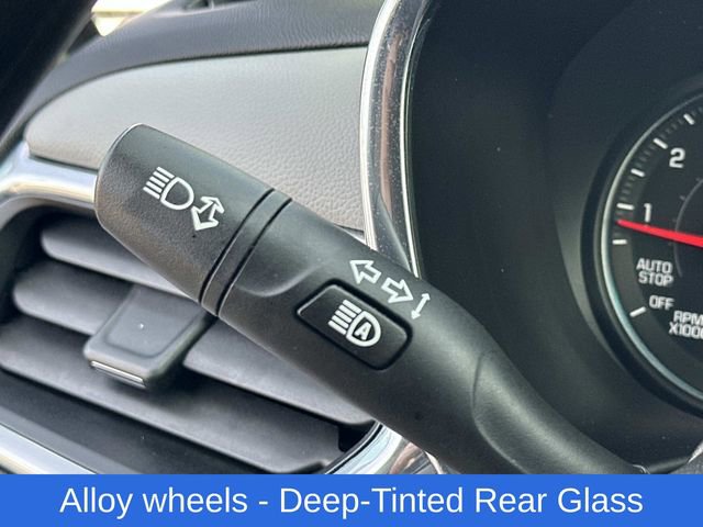 Used 2023 Chevrolet Equinox LS w/ LS Convenience Package image 10