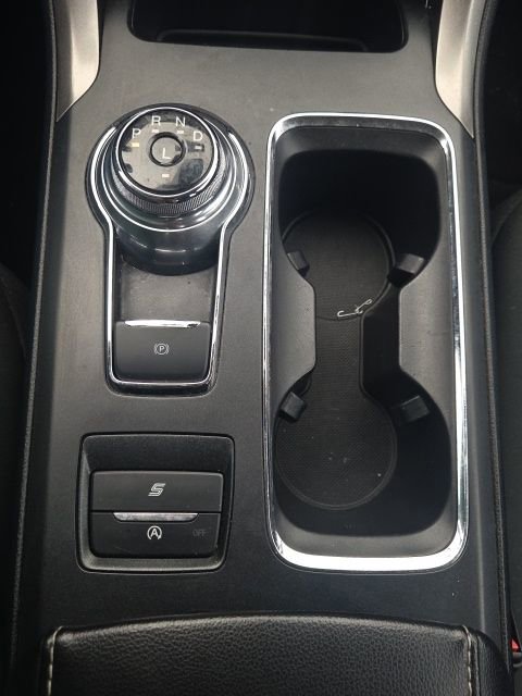 Certified 2020 Ford Fusion SE image 32