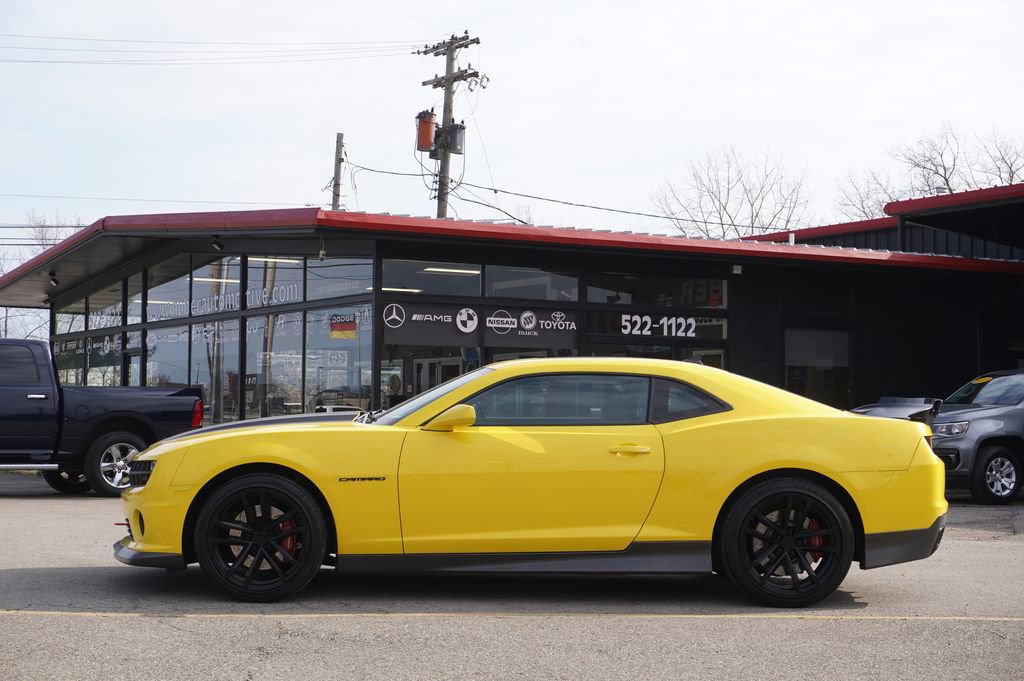 Used 2010 Chevrolet Camaro SS w/ LPO, Ground Effects Package image 4