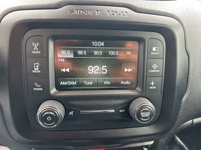 Used 2015 Jeep Renegade Limited AWD/4WD image 16