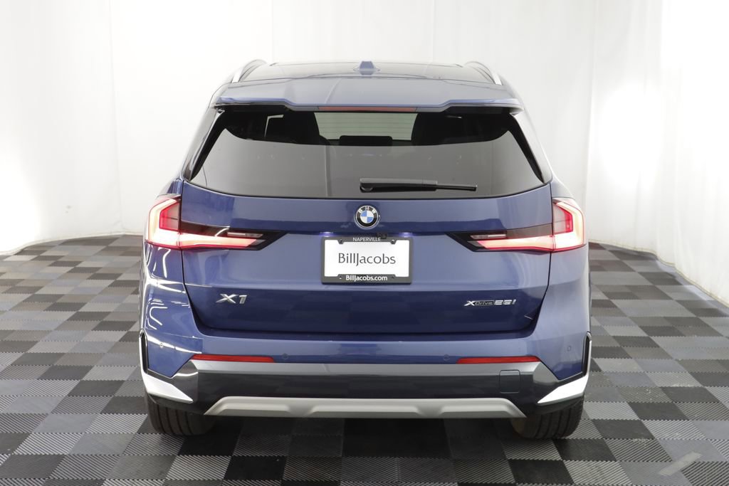 Certified 2025 BMW X1 xDrive28i AWD/4WD image 17
