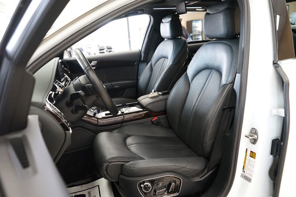 Used 2015 Audi A8 L TDI w/ Premium Package image 2