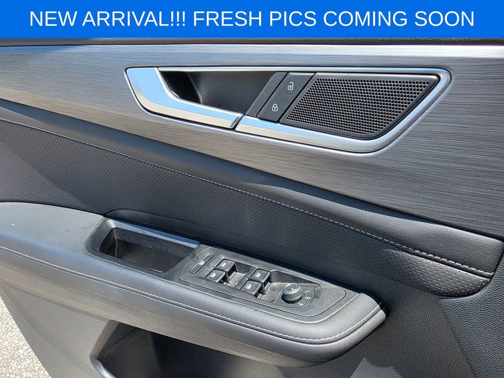 Used 2024 Volkswagen Atlas Cross Sport SE FWD image 10