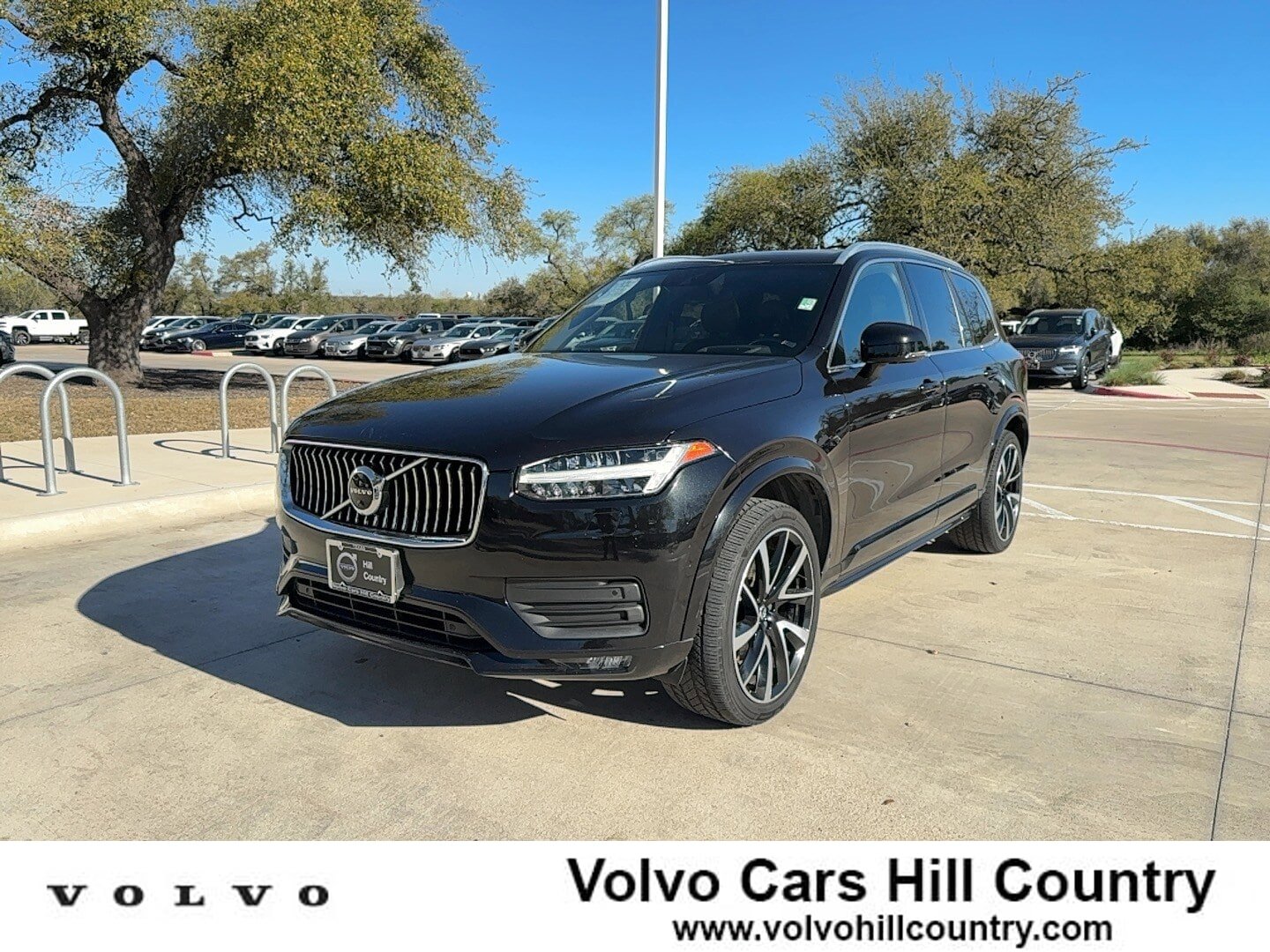 Used 2020 Volvo XC90 T6 Momentum w/ Advanced Package