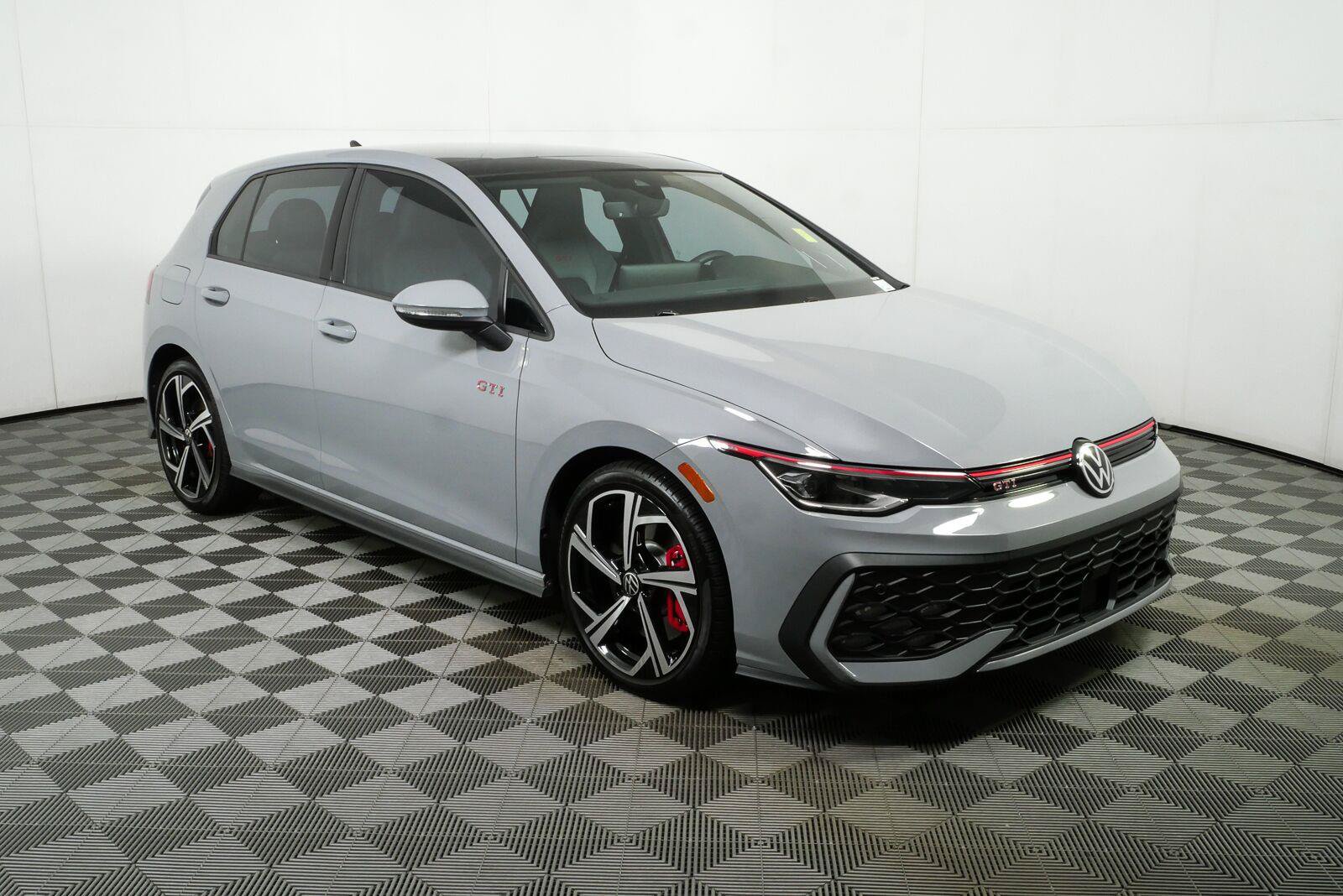 Used 2025 Volkswagen GTI SE