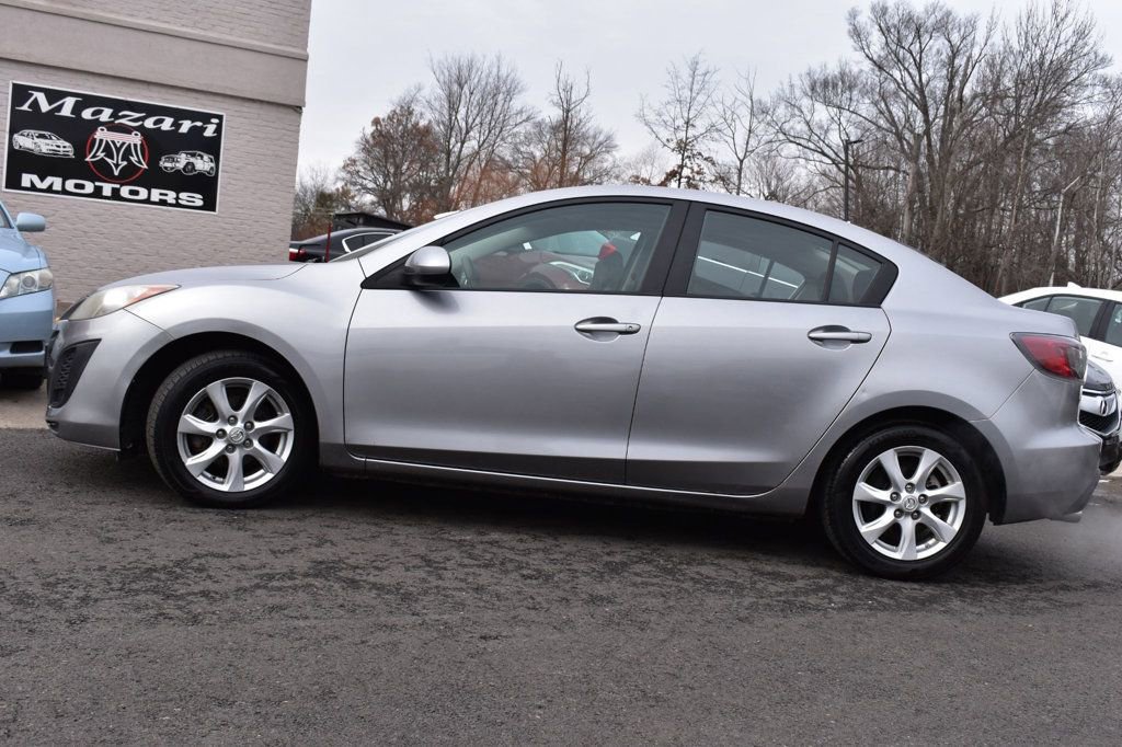 Used 2011 MAZDA MAZDA3 i Touring image 3