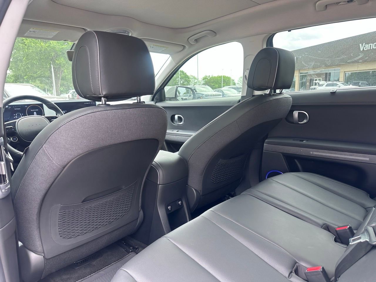 Used 2024 Hyundai Ioniq 5 Limited image 18