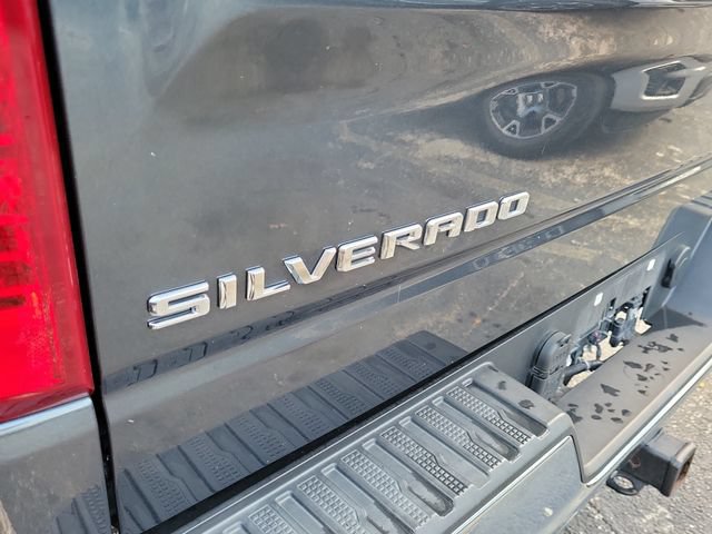 Used 2019 Chevrolet Silverado 1500 LT w/ All-Star Edition RWD image 5