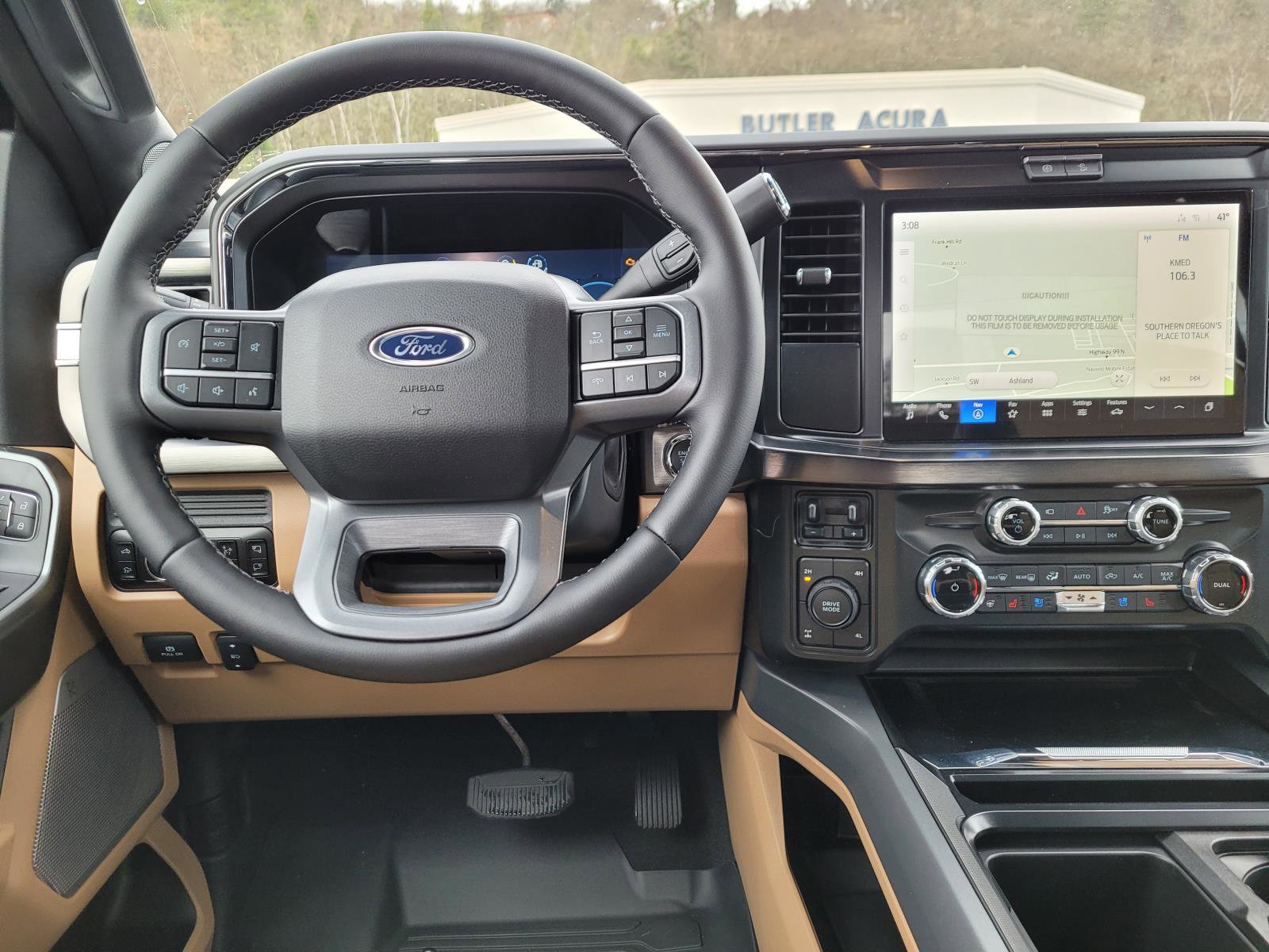 New 2026 Ford F250 Lariat w/ FX4 Off-Road Package image 13