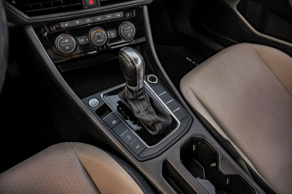 Used 2019 Volkswagen Jetta R-Line FWD image 26