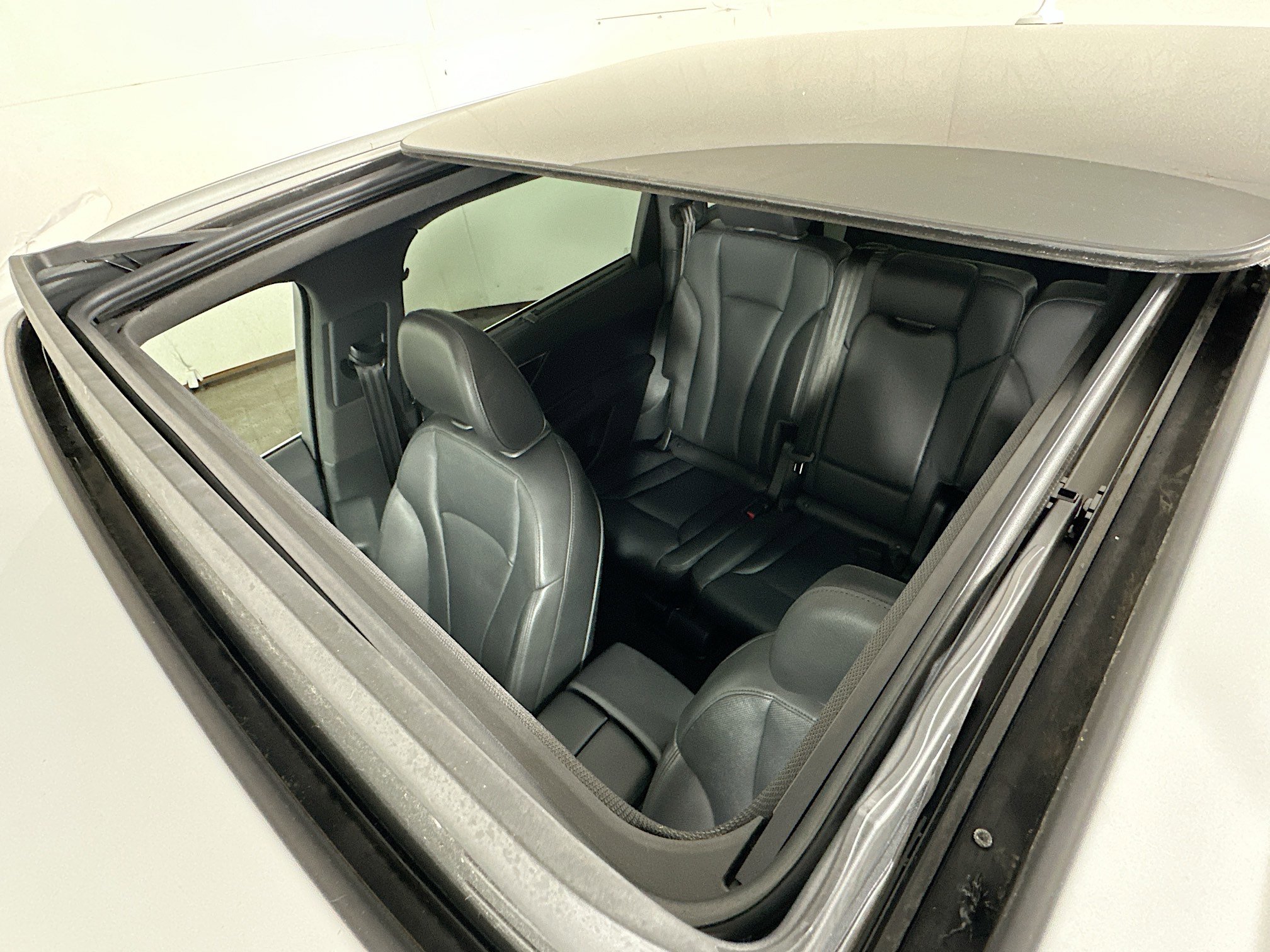 Used 2018 Audi Q7 3.0T Prestige w/ Prestige Package AWD/4WD image 22