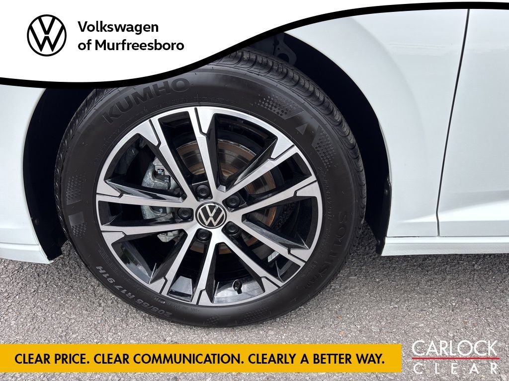 Used 2025 Volkswagen Jetta Sport image 8
