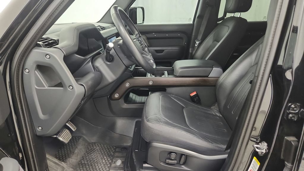 Used 2020 Land Rover Defender 110 X AWD/4WD image 25