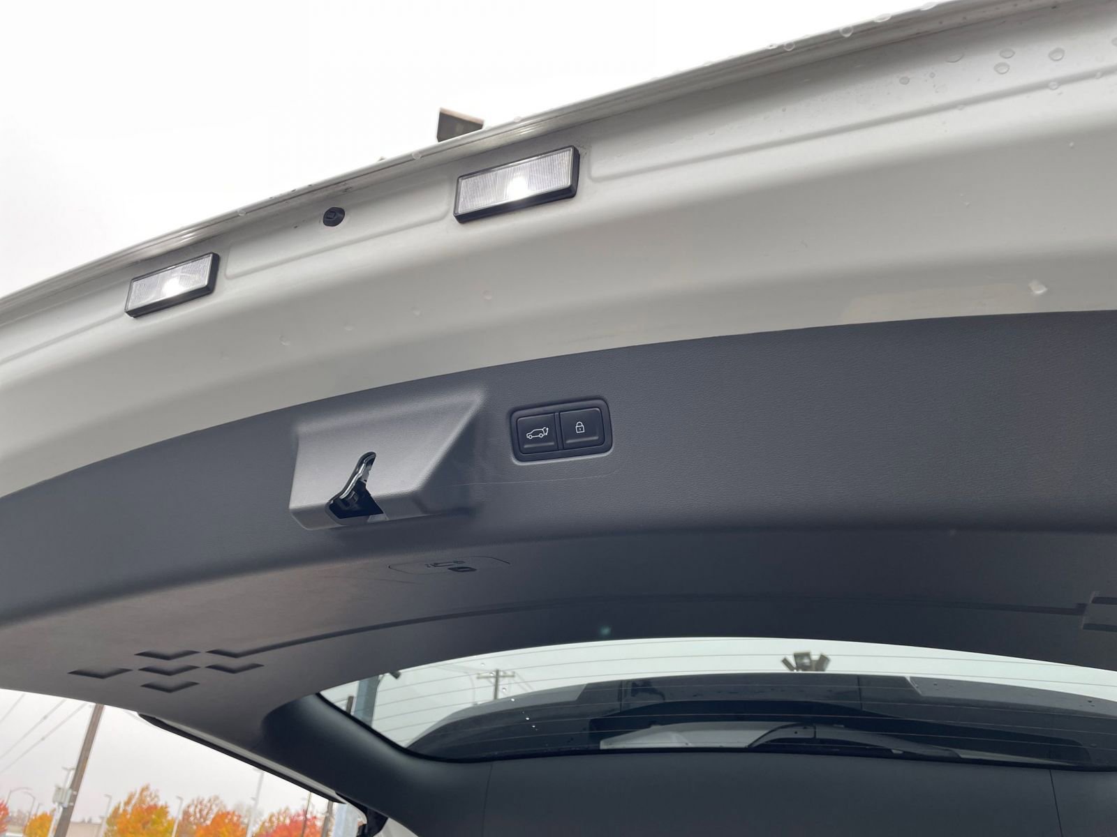 Used 2025 Hyundai Santa Fe SEL image 21