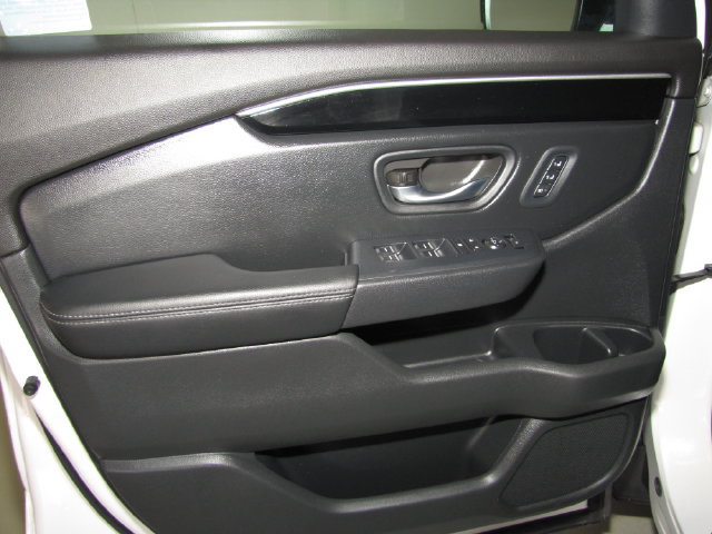 Certified 2024 Honda Pilot EX-L image 32