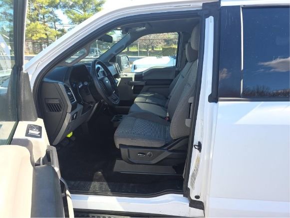 Used 2016 Ford F150 XLT w/ Equipment Group 301A Mid AWD/4WD image 5