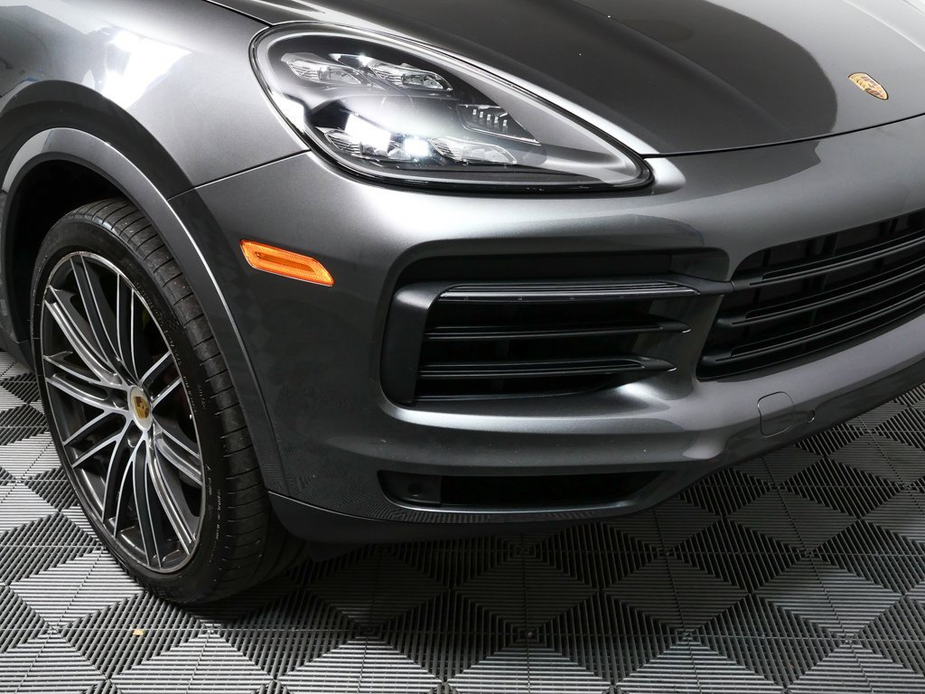 Used 2020 Porsche Cayenne E-Hybrid image 38