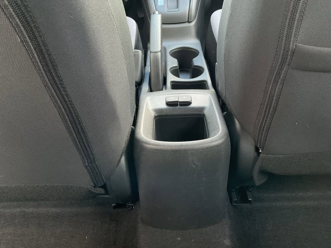 Used 2025 Nissan Versa S w/ Trunk Package image 18