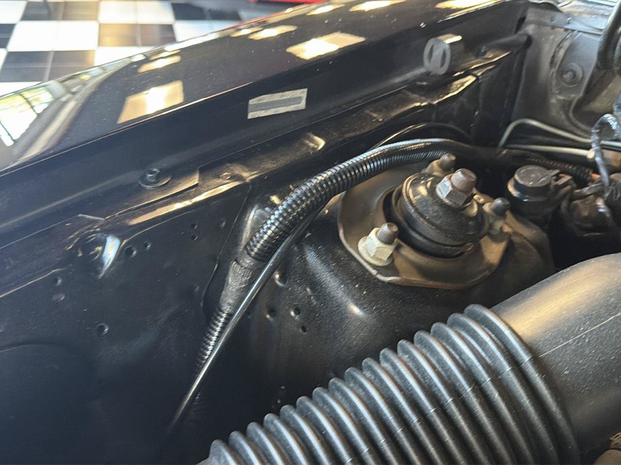 Used 1988 Ford Mustang GT RWD image 26