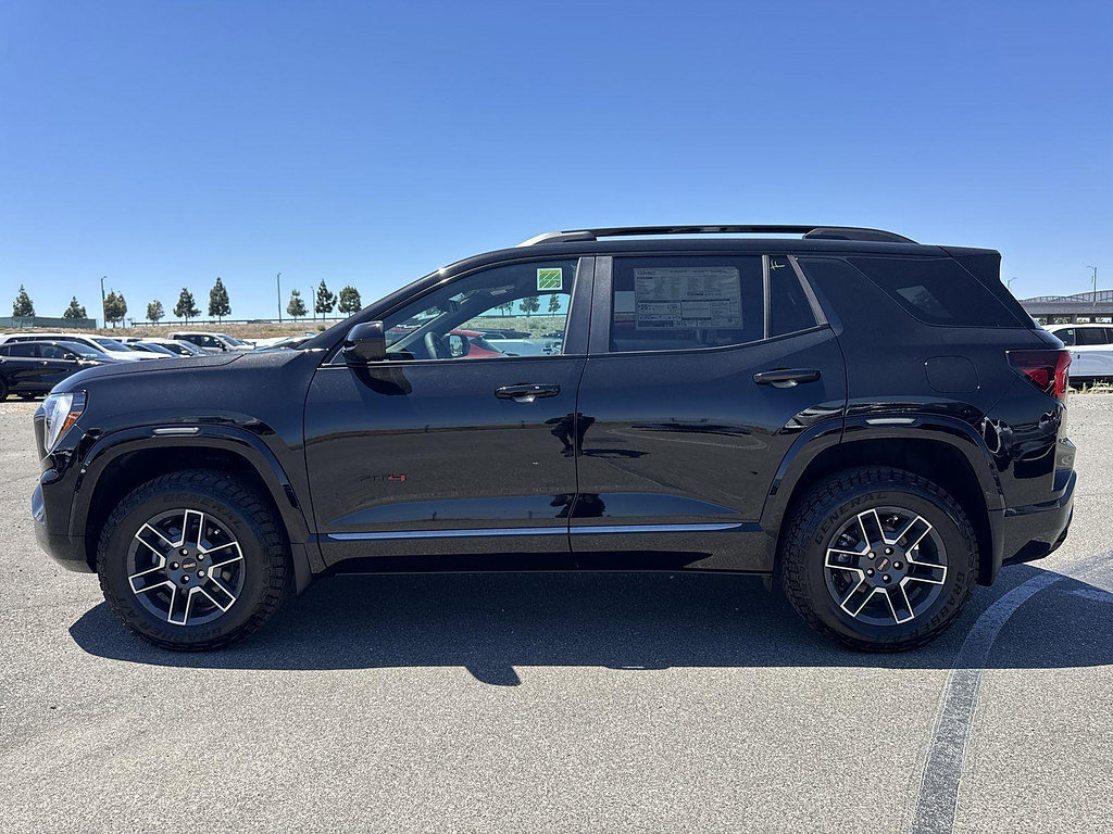 New 2027 GMC Terrain AT4 w/ Technology Package II AWD/4WD image 5