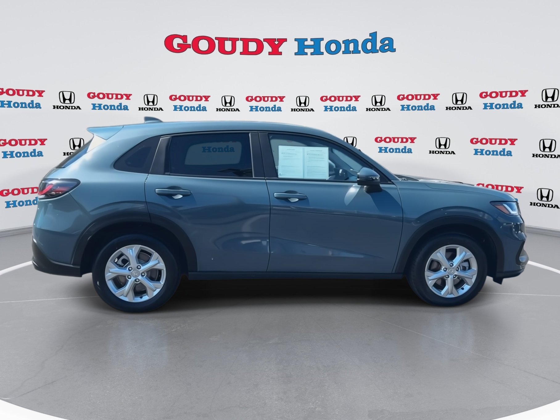 Certified 2023 Honda HR-V LX image 5