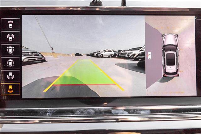 Used 2023 Bentley Bentayga image 21