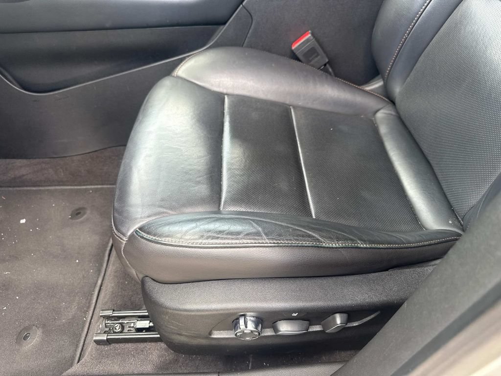 Used 2019 Cadillac XT4 Sport FWD image 19