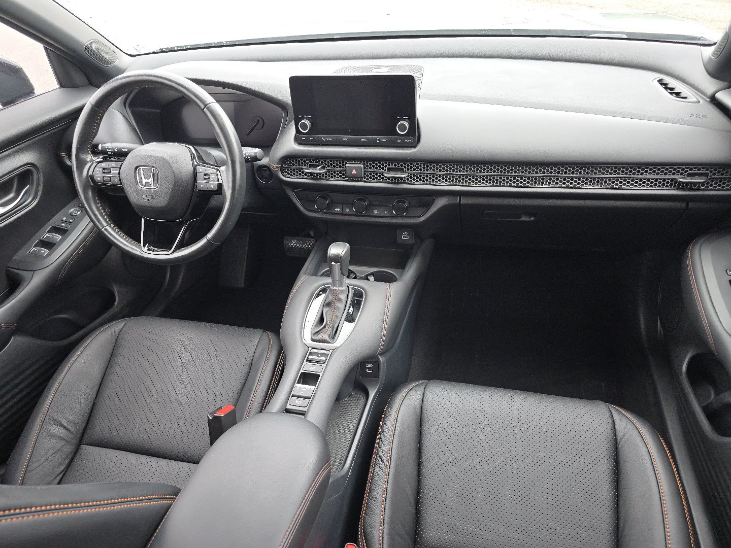 Used 2025 Honda HR-V Sport image 21