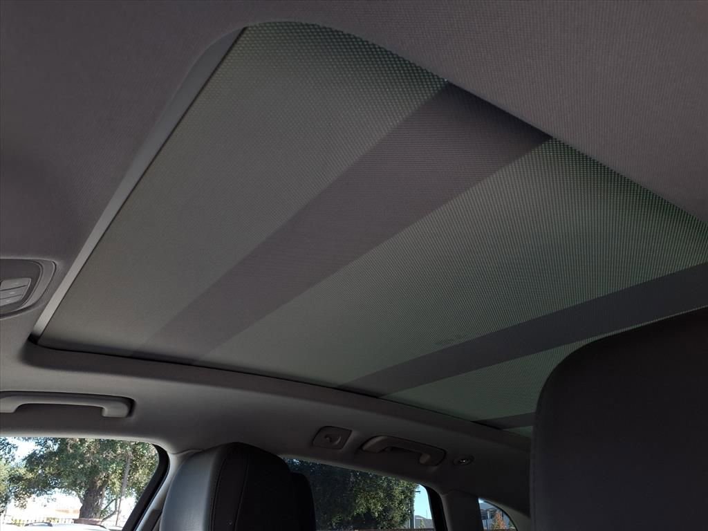 Used 2020 Audi Q5 e Premium Plus w/ Premium Plus Package image 18