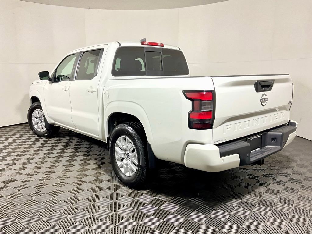 Used 2022 Nissan Frontier SV image 11