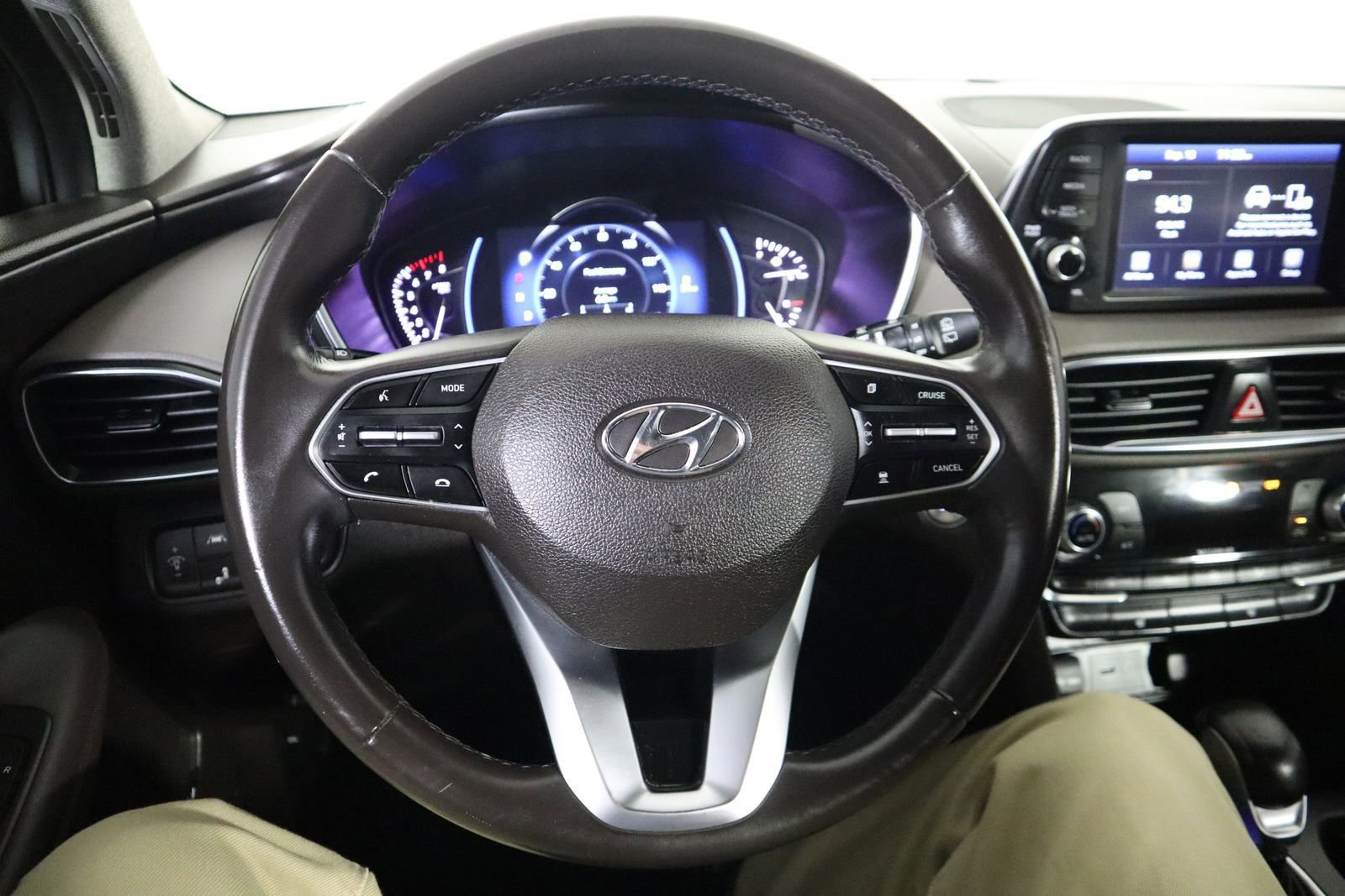 Used 2019 Hyundai Santa Fe Limited image 33