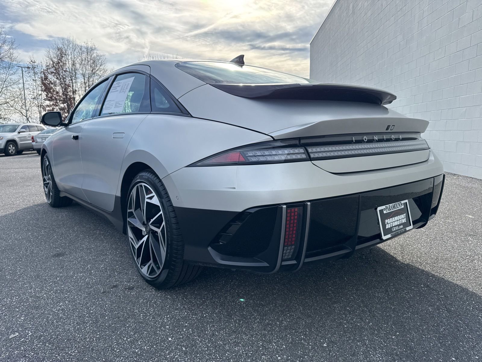 Used 2025 Hyundai Ioniq 6 Limited image 5