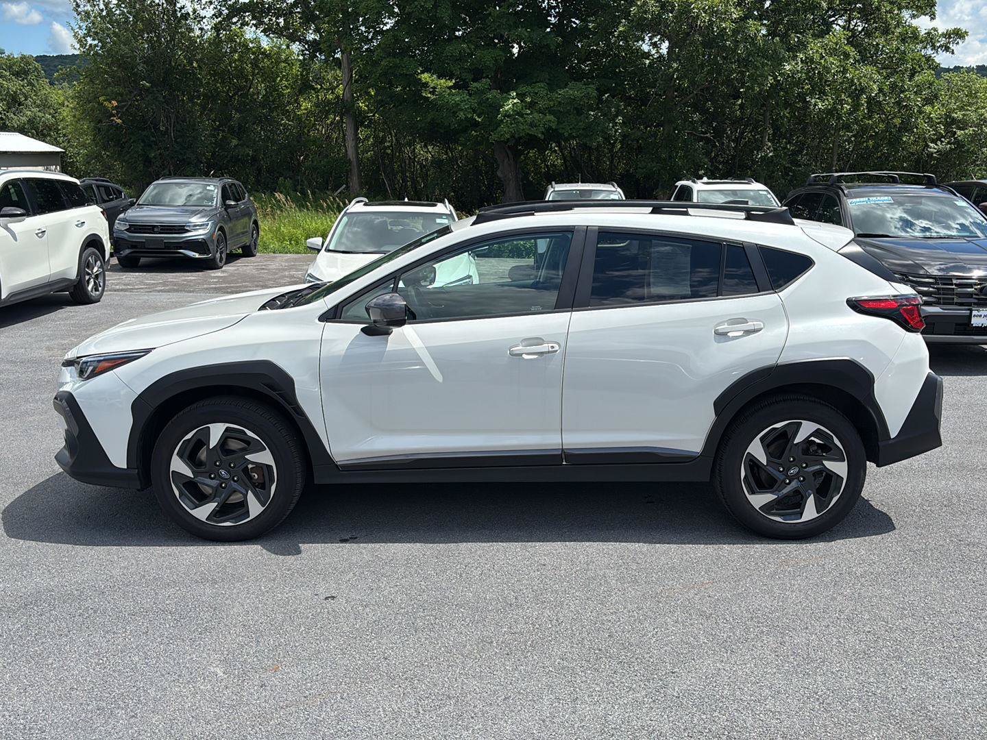 Used 2024 Subaru Crosstrek 2.5i Limited AWD/4WD image 6