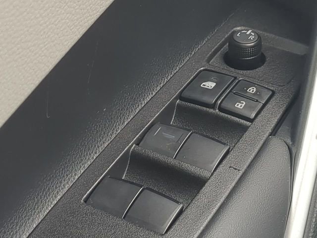 New 2026 Toyota Corolla Cross LE FWD image 22