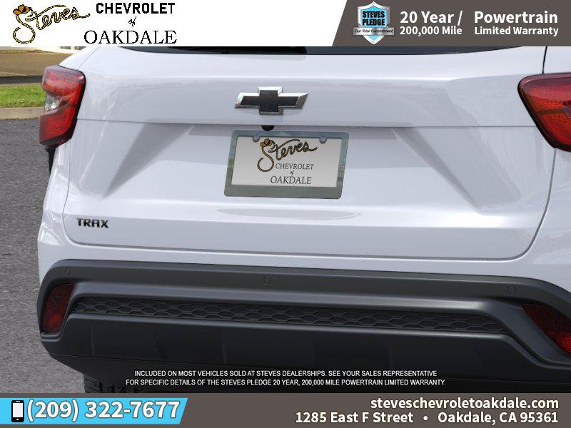 New 2026 Chevrolet Trax LS w/ LS Convenience Package FWD image 14