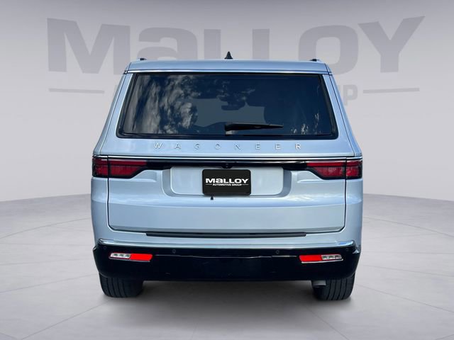 Used 2024 Jeep Wagoneer 4WD image 4